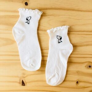 Snoopy Ankle Socks Ruffled Socks Hand Embroidered Socks Snoopy Socks Peanuts